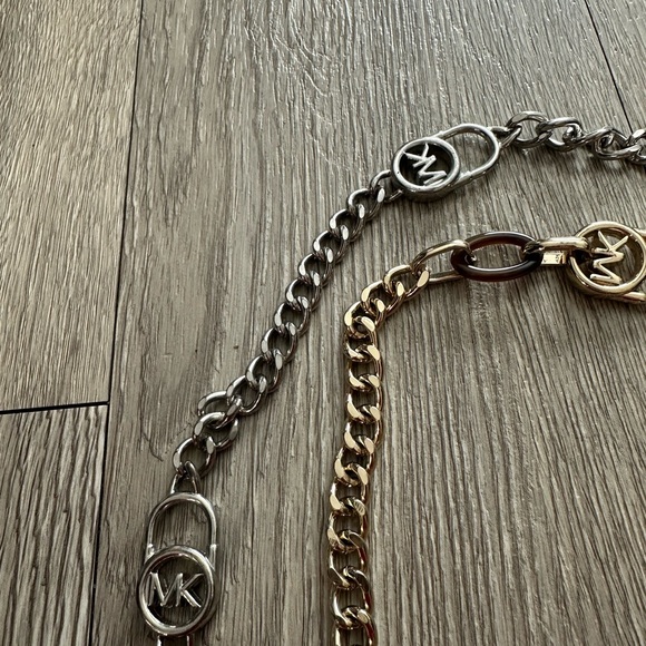 MK Michael Kors Gold Silver Chain Metal Logo Dress Belts M L - Picture 6 of 8